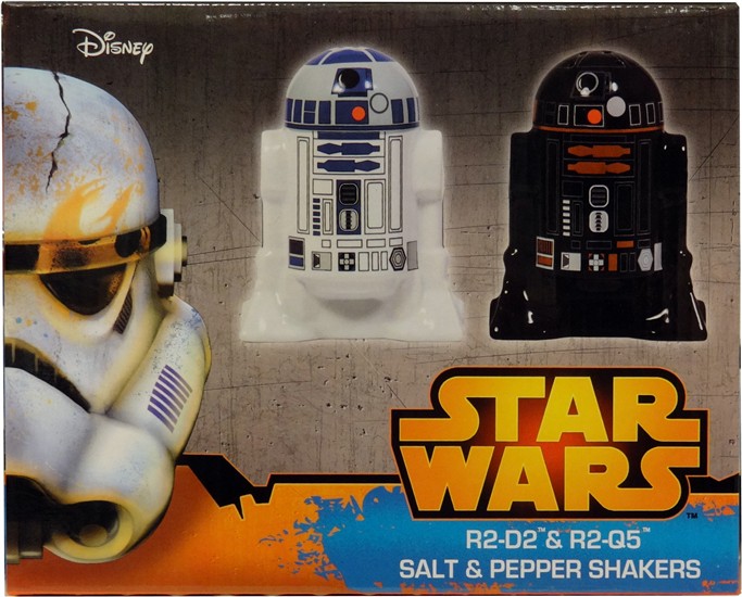 R2-D2 and R2-Q5