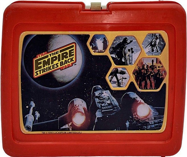 ESB: Plastic. Logo with photo inserts. Thermos with Yoda.