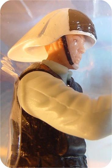 Rebel Trooper, Tantive IV Defender (02/54) col. 2, brown hair