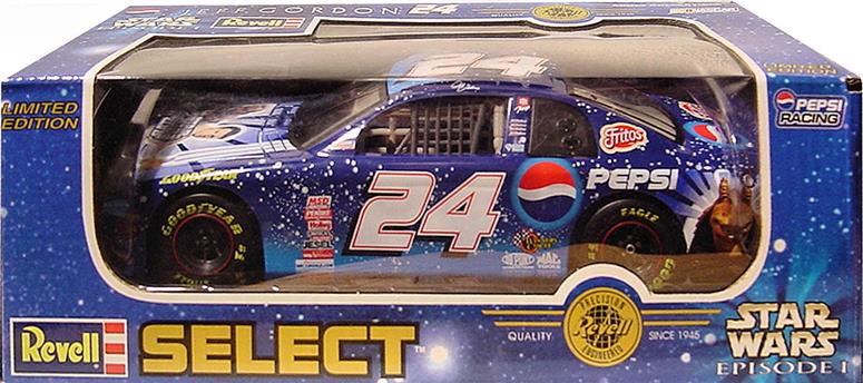 1/24 scale racing car