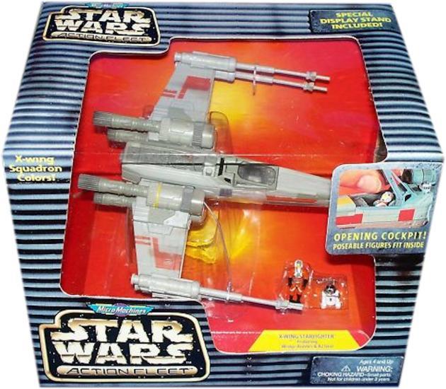 X-Wing with Wedge Antillies and R2 Unit